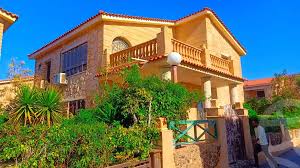 استيقظ على صوت الأمواج.. أرقى فلل للبيع في الساحل الشمالي بتصاميم عالمية في انتظارك